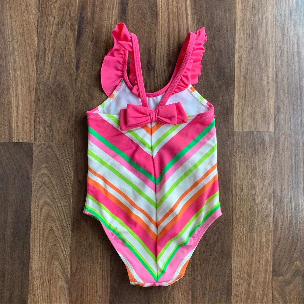 Swim suit - Picture 2 of 3